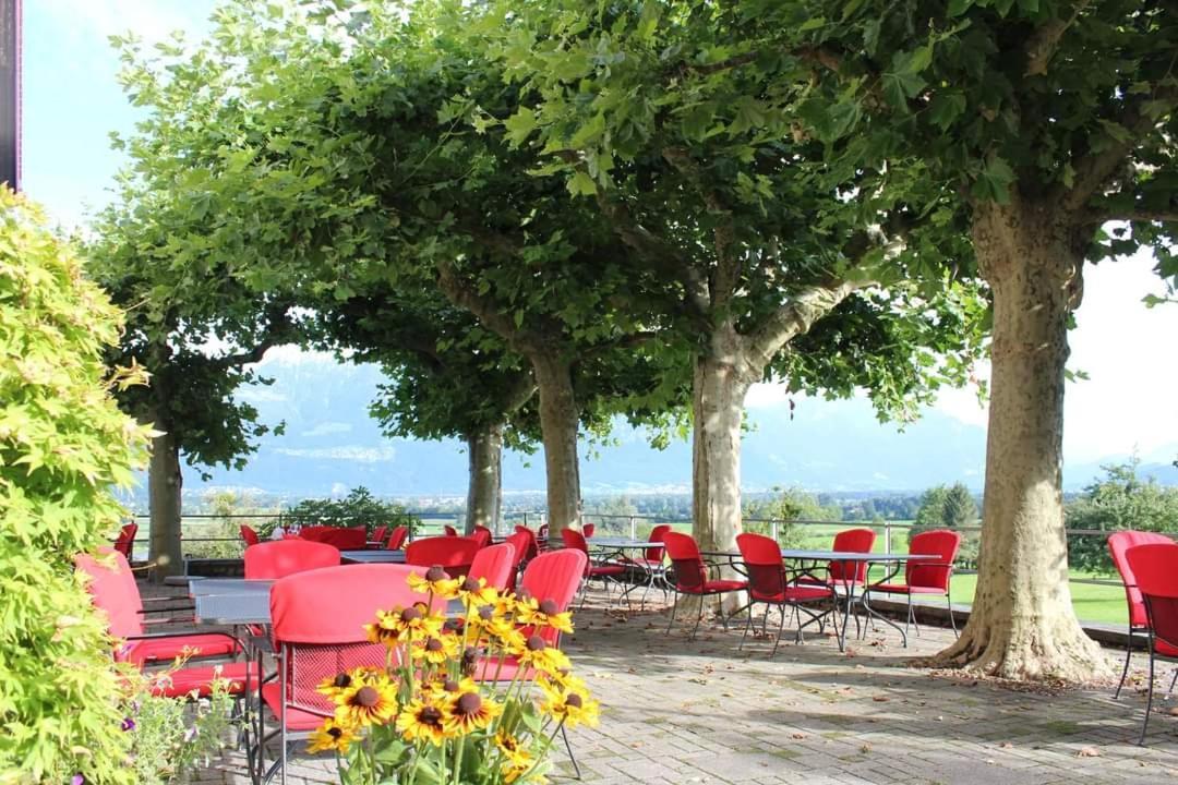 Hotel Restaurant Schloessli Sax Exterior foto